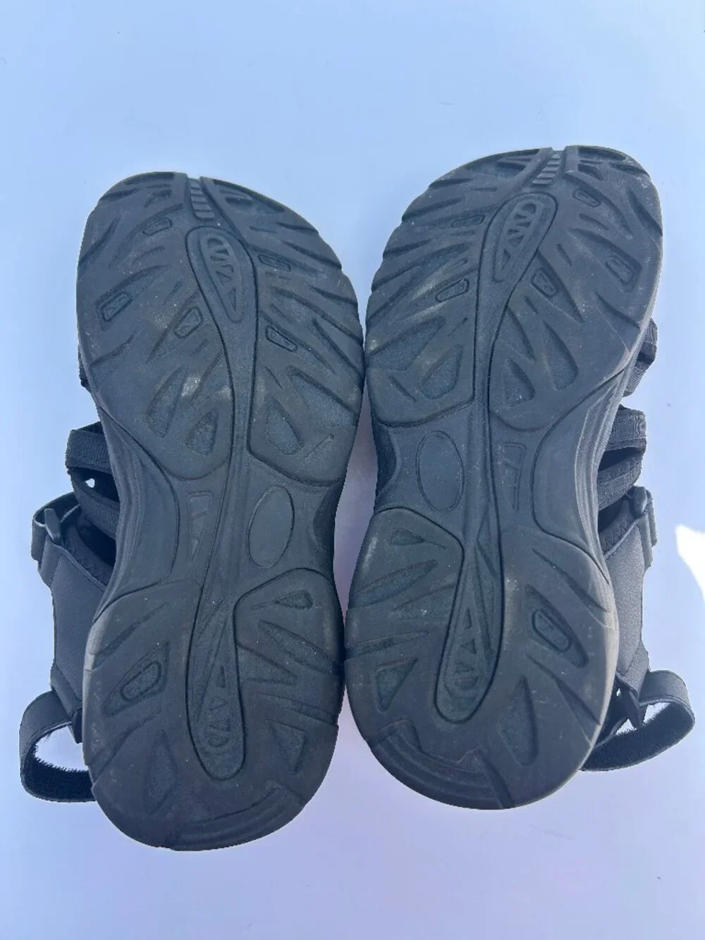 NORTIV8 Men’s Closed Toe Outdoor Sport Sandals Black Size 9 Trail Hiking Water